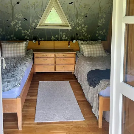 Nyaraló Historic By Laerdal River Tønjum