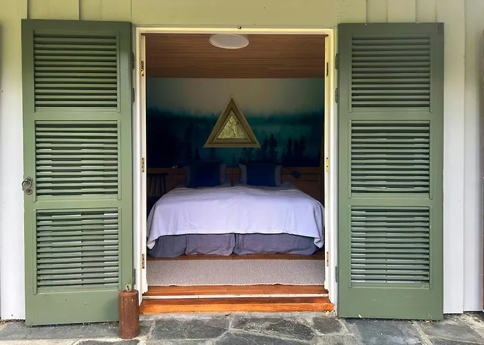 Historic By Laerdal River